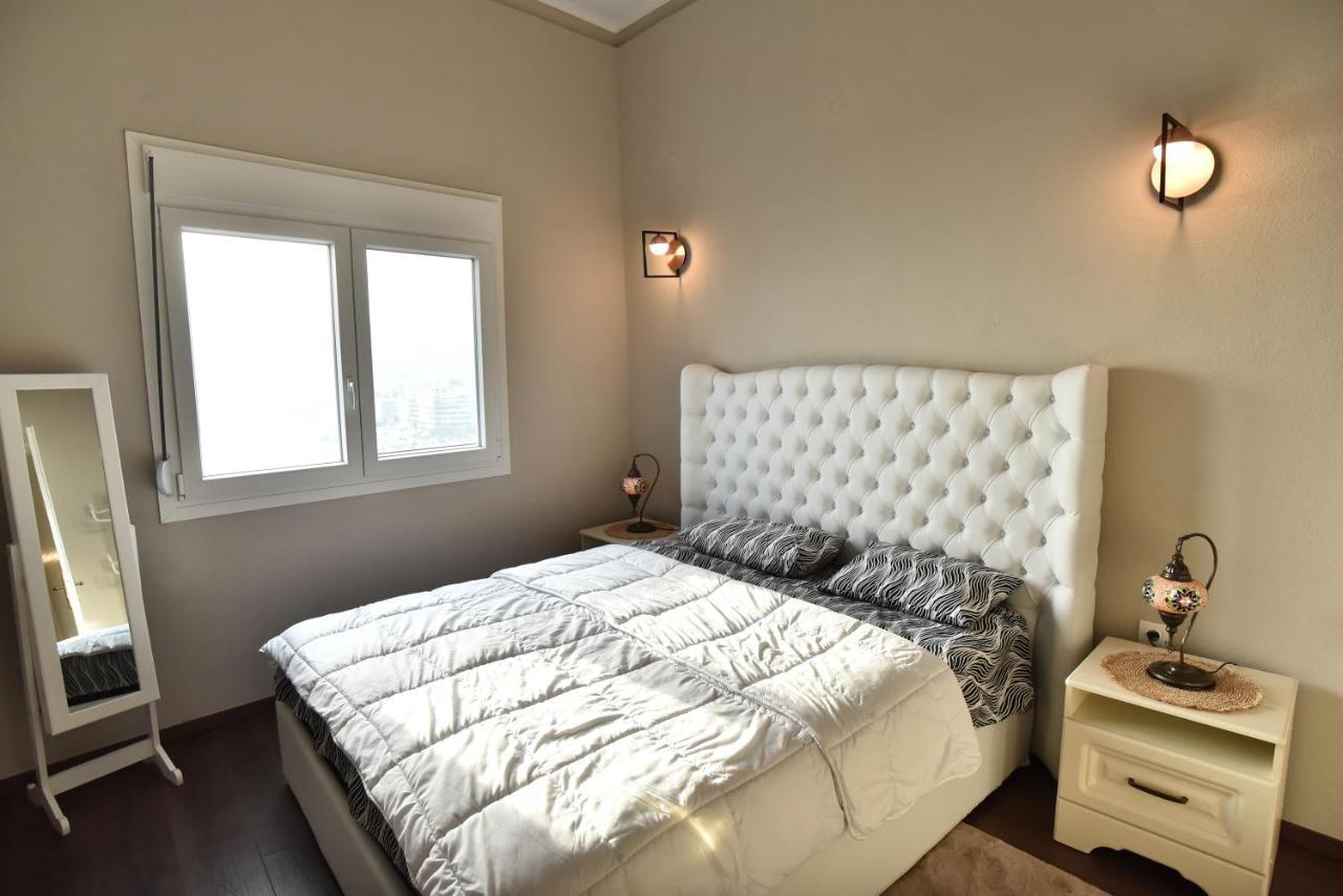 Apartment Golden Sea View - Old Town