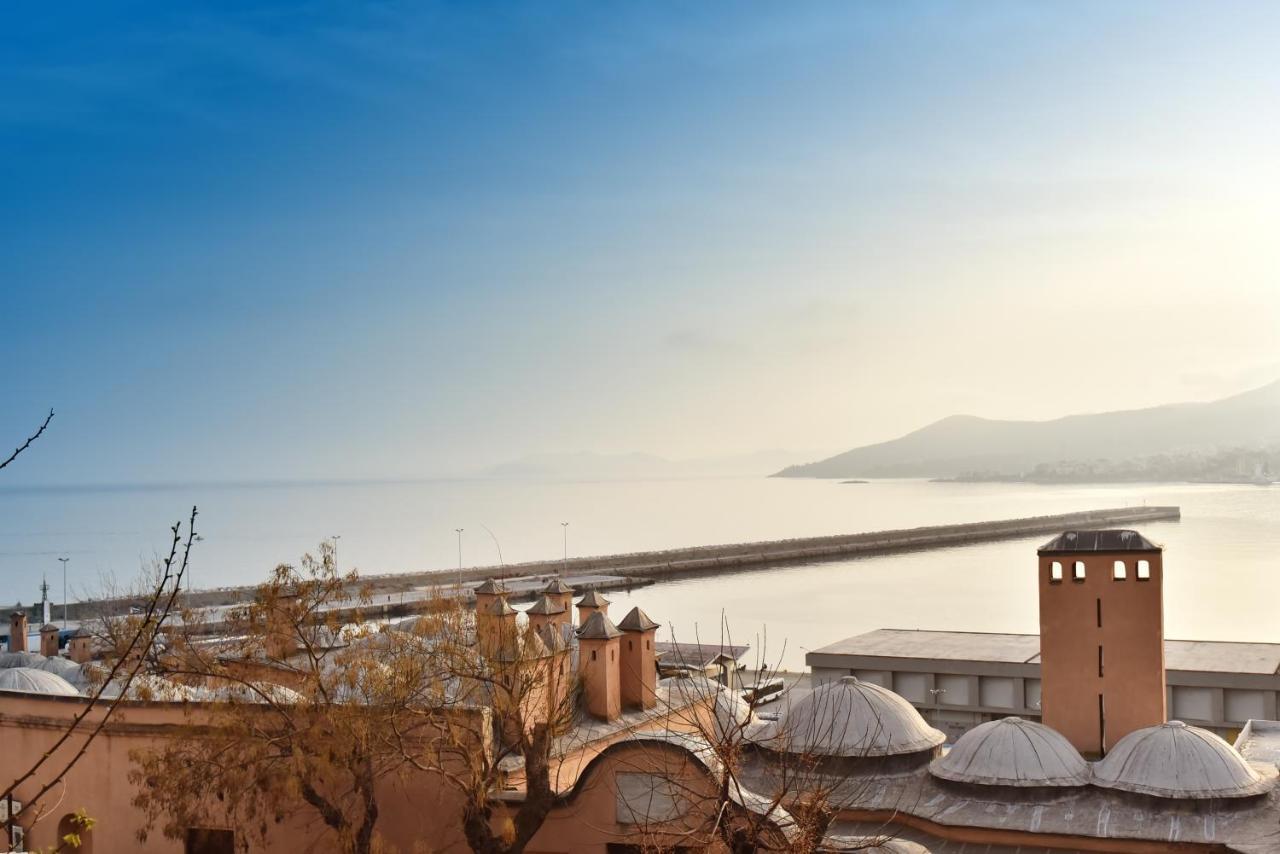 Golden Sea View - Old Town Apartment Kavala