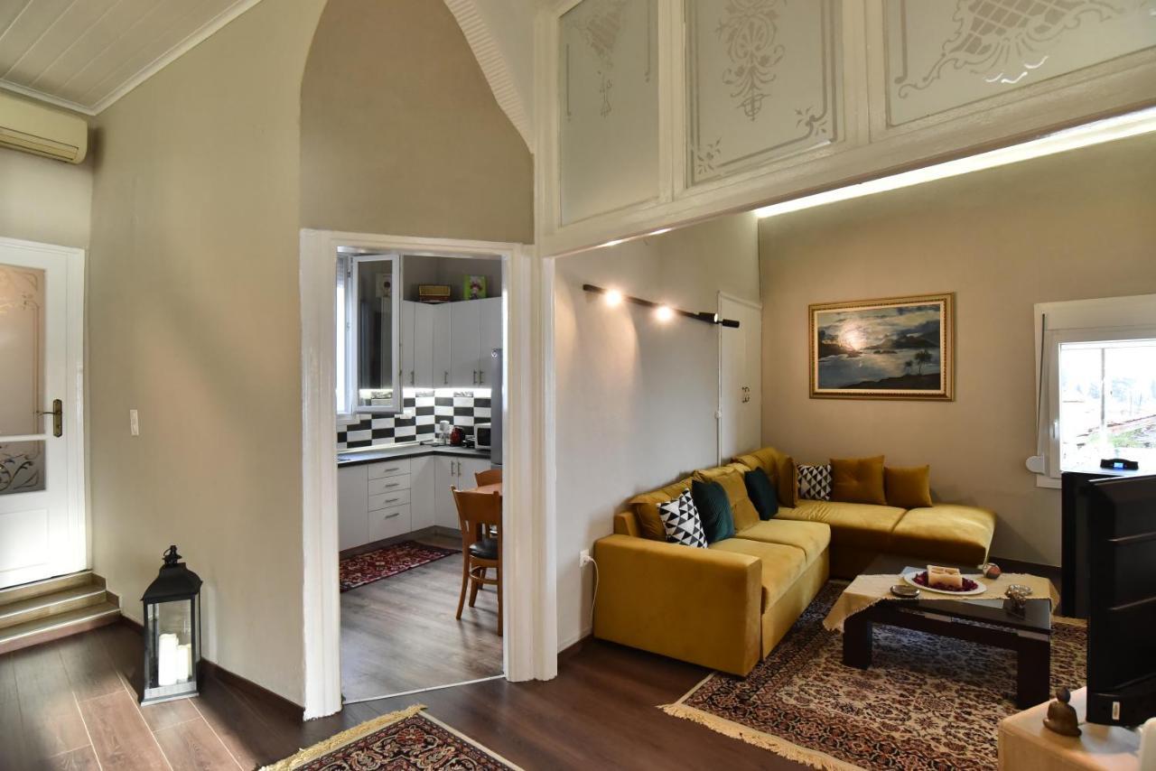 Golden Sea View - Old Town Apartment *